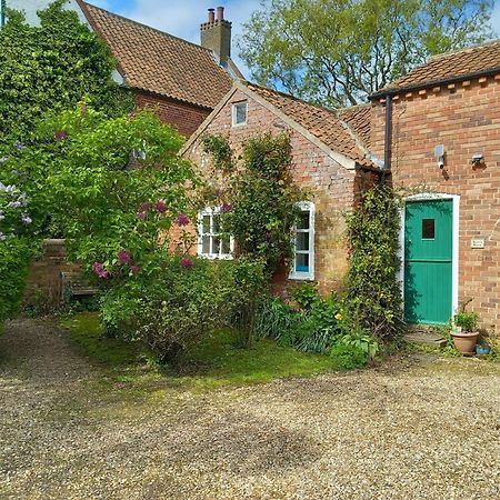 Berry Barn Villa Strubby Exterior photo