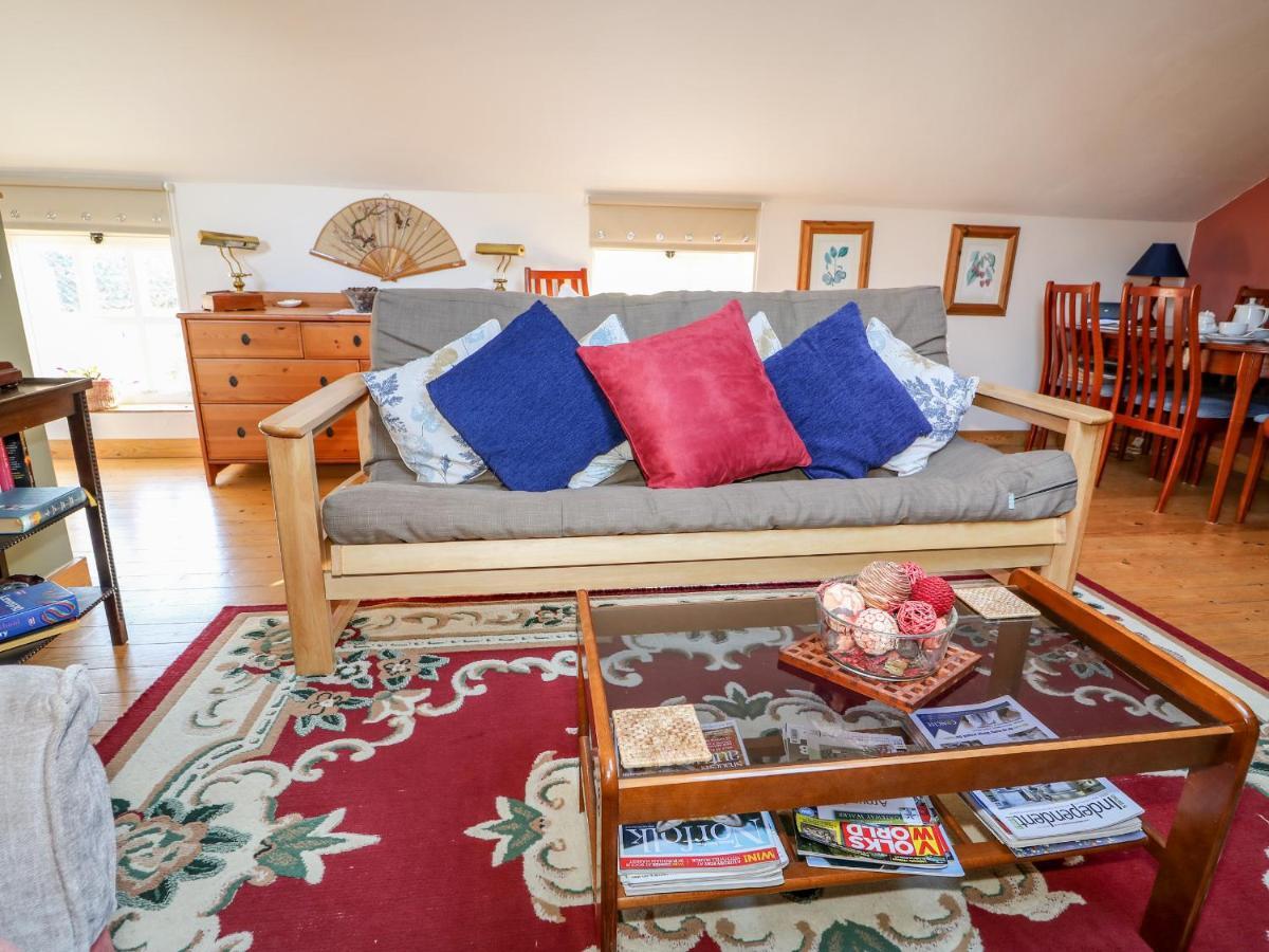 Berry Barn Villa Strubby Exterior photo